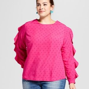 New ruffle sleeve top